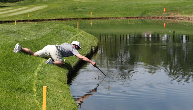 Swing and a Miss: Hilarious Golf Fails You Won't Believe!